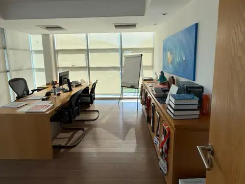 Oficina en Alquiler en Manuel Alberti, USD 2.800