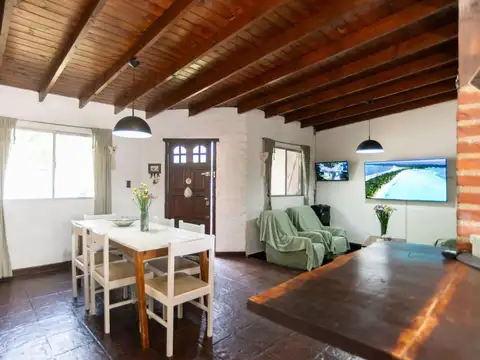 Casa en Venta en City Bell, USD 98.000