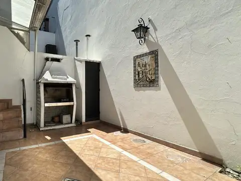Depto Tipo Casa en Venta de 4 ambientes