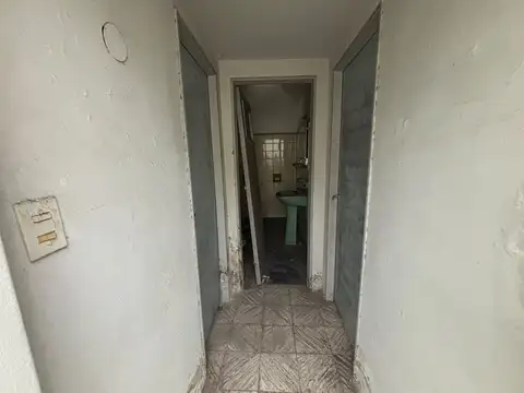 Casa 2 ambientes con 1 baño