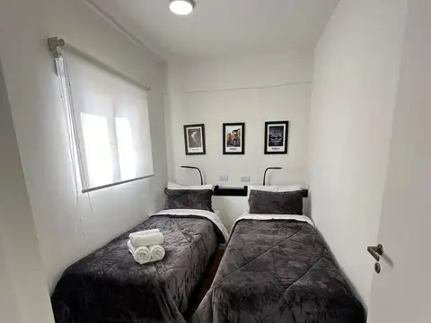 Thames e/ Costa Rica y Nicaragua