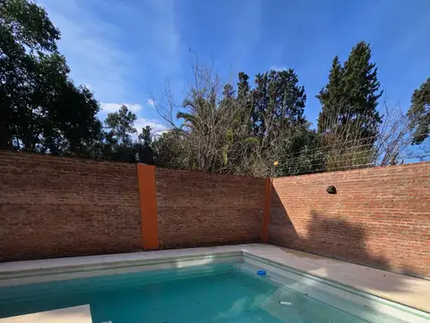 Departamento en venta en La Esmeralda (Pilar)