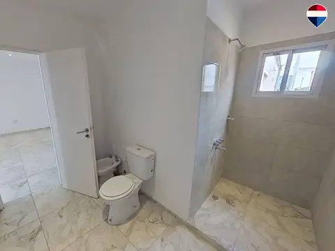 Local en Venta 76 años