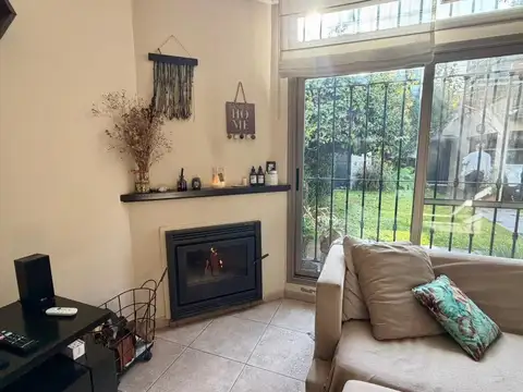 VENTA CASA 4 AMBIENTES BERAZATEGUI APTA CREDITO