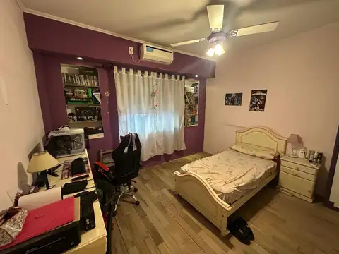 Casa en Venta en Parque Chacabuco, USD 250.000