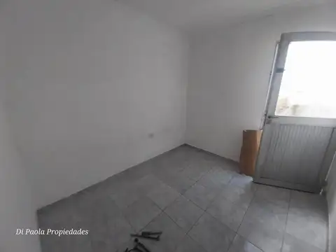 Depto Tipo Casa 4 ambientes con 3 baños