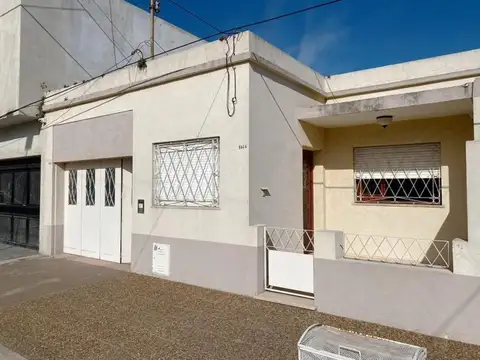 Casa en venta - 2 Dormitorios 1 Baño - Pergamino