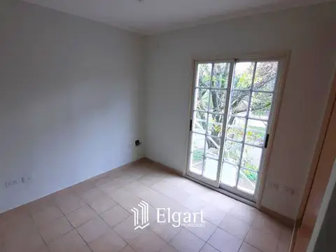 Casa en Alquiler de 3 dormitorios