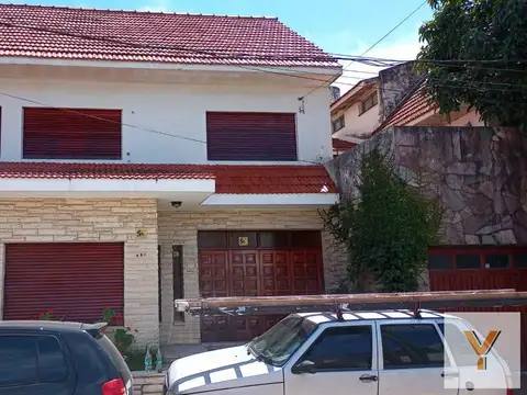 Casa en venta - 4 Dormitorios 1 Baño - Wilde
