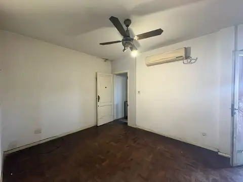 DEPARTAMENTO 4 AMBIENTES EN CIUDADELA