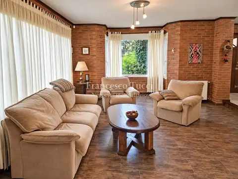 Casa en Venta de 5 dormitorios