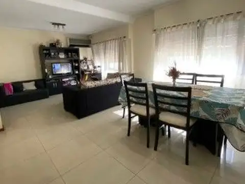 Depto Tipo Casa en Venta 15 años