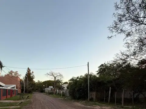 Dos parcelas con acceso al Río - Zona Parque Avalos 