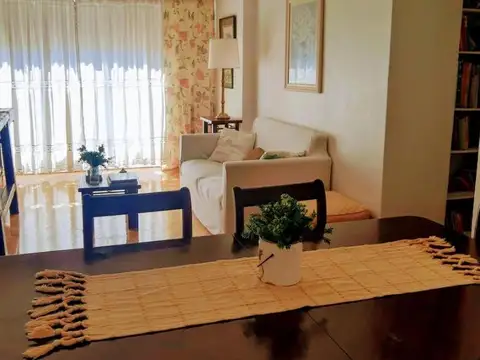 VENTA CUATRO AMB BARRIO NORTE GRAN OPORTUNIDAD DIVINO 