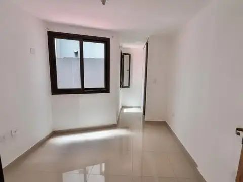 Departamento en Venta en Alberdi, USD 61.000