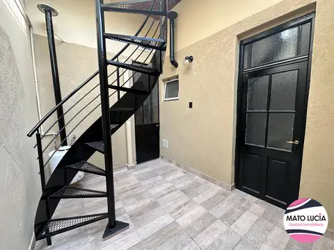 Depto Tipo Casa en Alquiler de 2 ambientes
