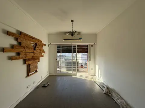 Montiel 1900, Piso 2