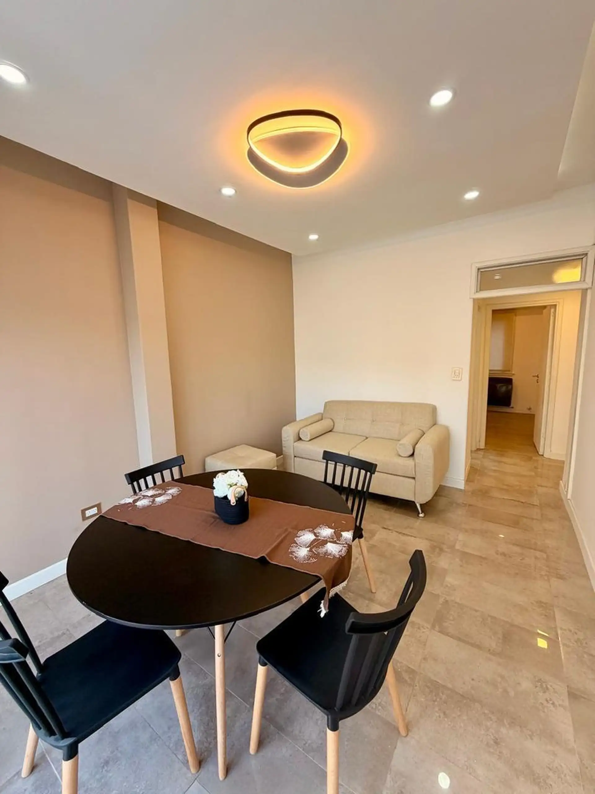 Depto 3 amb, 50m² con balcón terraza — Moreno 2340