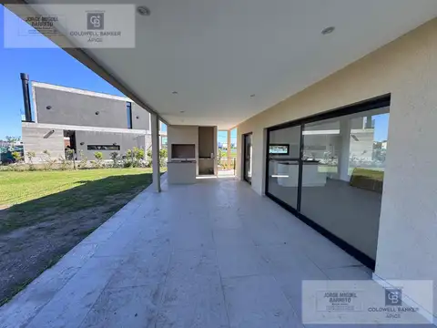 Casa en Venta en El Ensueño, USD 245.000