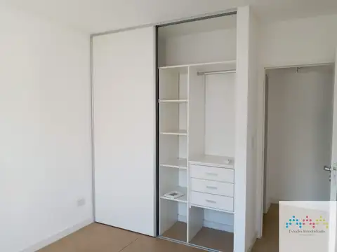 Departamento en Alquiler en Banfield, $ 500.000