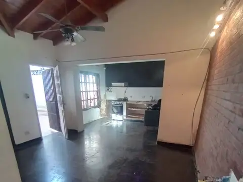 Depto Tipo Casa en Venta de 3 ambientes