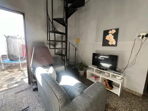 VENTA PH 3 AMB MATADEROS PATIO TERRAZA LAVADERO