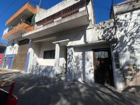 VENTA PH 3 AMB MATADEROS PATIO TERRAZA LAVADERO