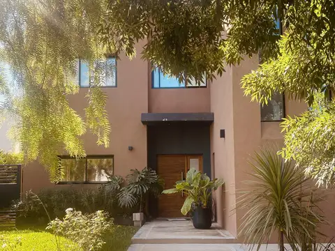 Casa  en Venta ubicado en Santa Guadalupe, Pilar del Este, Pilar