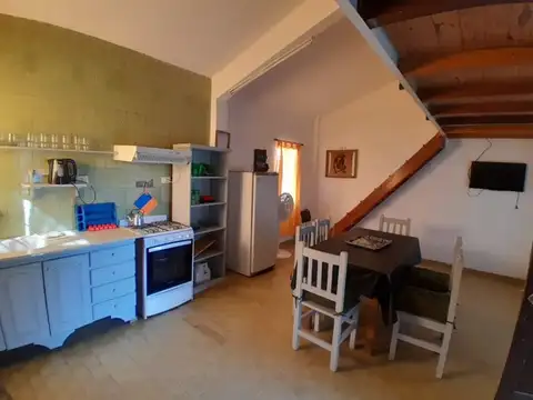 Casa 6 ambientes con 3 baños