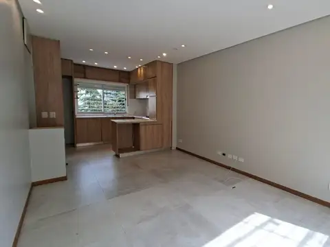 Duplex 3 Ambientes + Garage/quincho -- SIN EXPENSAS