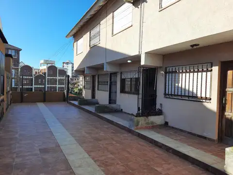 Venta de Excelente triplex en zona Sur de Gesell  