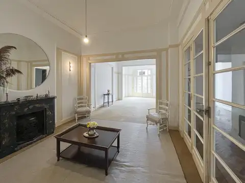 Departamento señorial de 4 dormitorios en el centro de Rosario