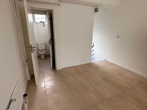 PB - Local 9 - Diagonal Pueyrredon 3291