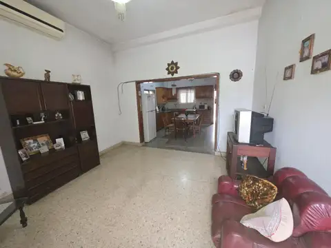 En Venta 2 Propiedades en un Mismo Lote de 3 Ambientes Cada Una de Ellas F: 11290
