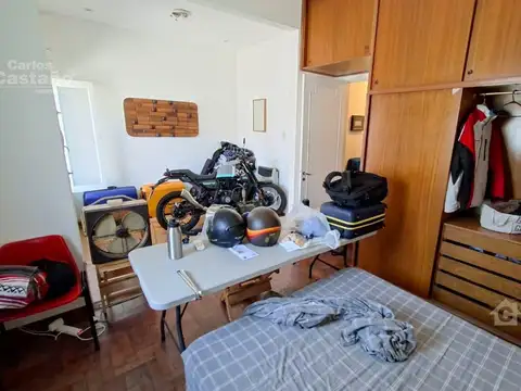 Av. Bartolomé Mitre al 500