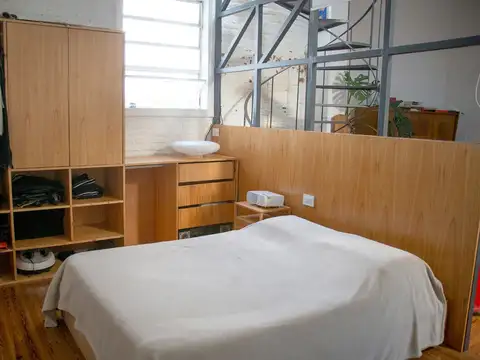 Depto Tipo Casa 2 ambientes con 1 baño