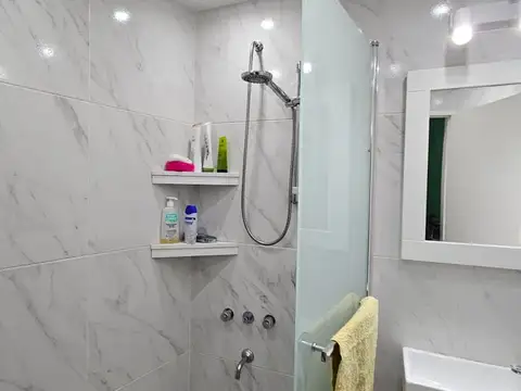 Depto Tipo Casa 2 ambientes con 1 baño