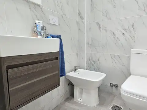 Depto Tipo Casa en Venta 52 años