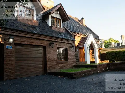 Casa 5 ambientes con 2 baños