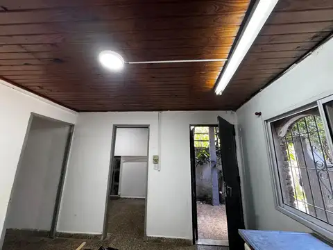 Depto Tipo Casa 2 ambientes con 1 baño