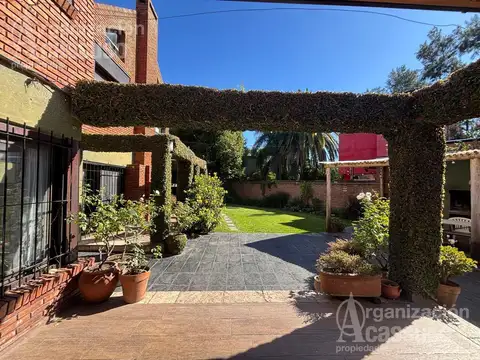 Excelente Casa en Venta - Santa Rita