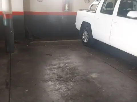 Cochera en venta - 14Mts2 - Balvanera