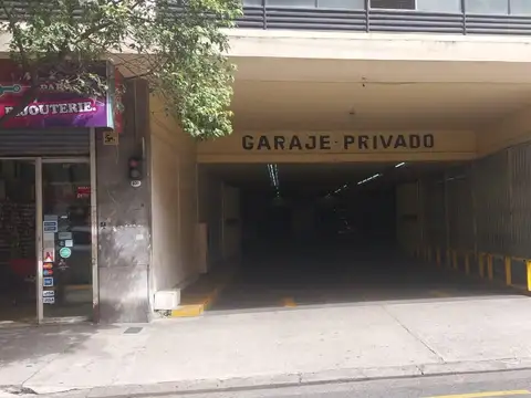 Cochera en venta - 14Mts2 - Balvanera