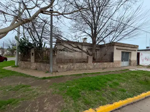 VENTA CASA A RECICLAR EN VILLA CONSTITUCIÓN