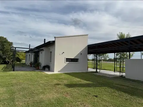 Casa en Venta en Estancia Benquerencia Farm Club, USD 451.000