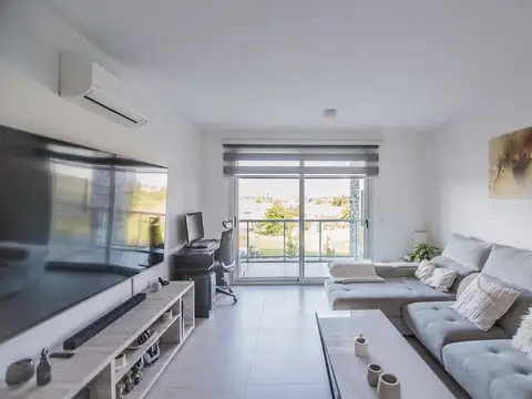 Departamento en Alquiler con 1 cocheras