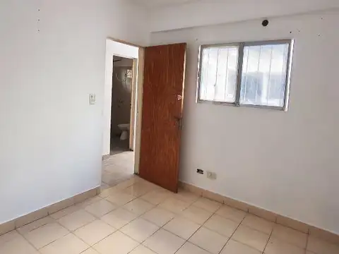 DEPARTAMENTO DE 2 DORMITORIOS B° MIGUEL LANÚS
