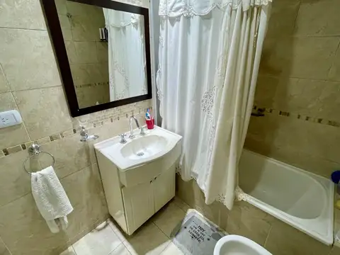 VENTA CASA B CERRADO PARQUE LELOIR 4 AMB APTO CRED