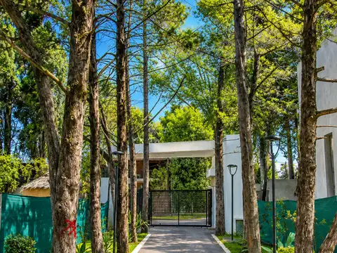 Terreno en Venta en Villa Gobernador Udaondo, USD 67.000
