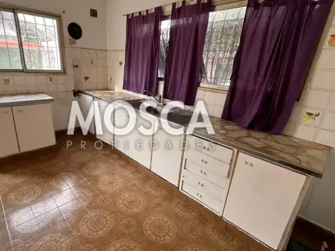 Casa en venta Moreno centro
